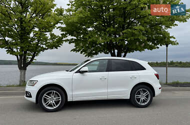 Внедорожник / Кроссовер Audi Q5 2014 в 