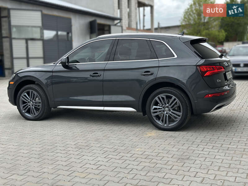Внедорожник / Кроссовер Audi Q5 2019 в Львове