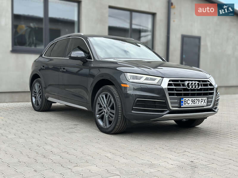 Внедорожник / Кроссовер Audi Q5 2019 в 