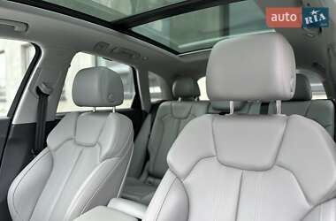 Внедорожник / Кроссовер Audi Q5 2019 в 