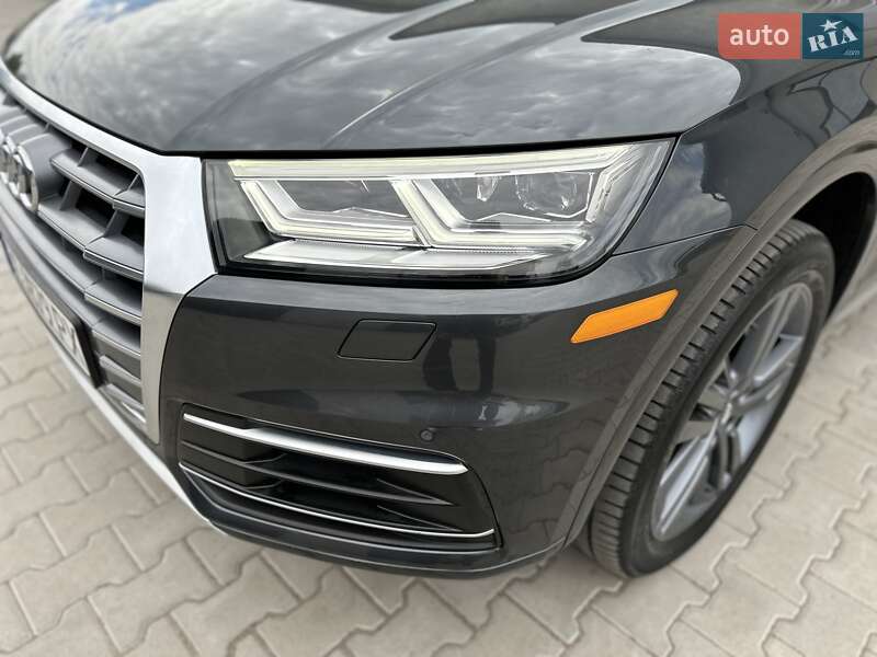 Внедорожник / Кроссовер Audi Q5 2019 в Львове