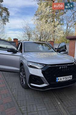 Внедорожник / Кроссовер Audi Q5 2022 в Киеве