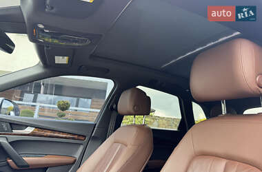 Позашляховик / Кросовер Audi Q5 2018 в 