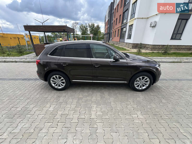 Позашляховик / Кросовер Audi Q5 2014 в Луцьку