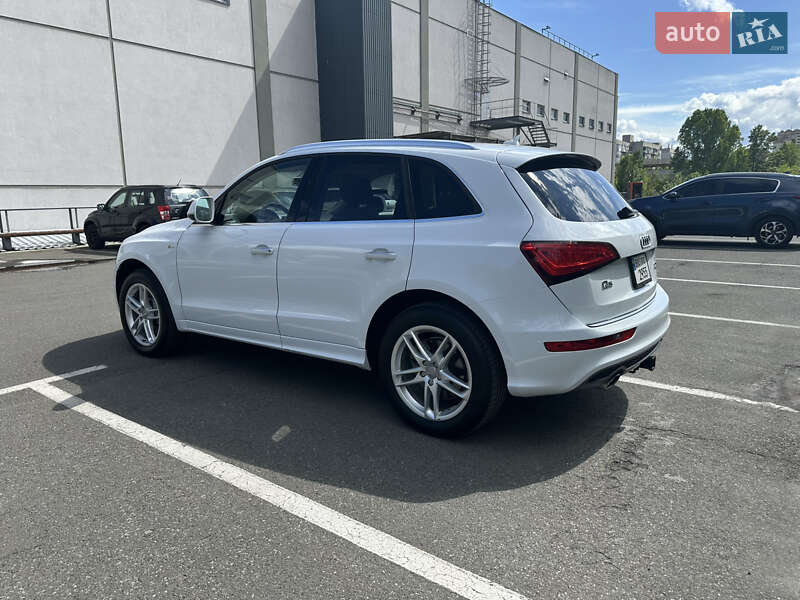Внедорожник / Кроссовер Audi Q5 2016 в Киеве