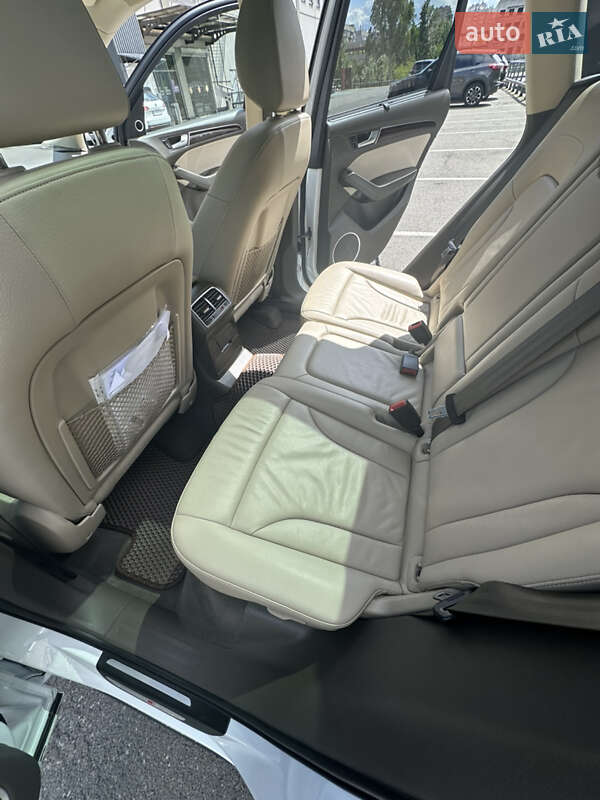 Внедорожник / Кроссовер Audi Q5 2016 в Киеве