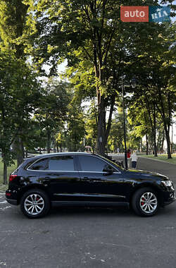 Внедорожник / Кроссовер Audi Q5 2014 в 