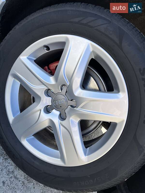 Внедорожник / Кроссовер Audi Q5 2010 в Нетешине фото 23 Внедорожник / Кроссовер Audi Q5 2010 в Нетешине