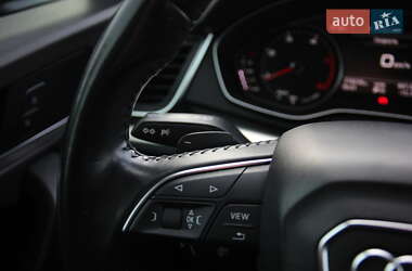 Позашляховик / Кросовер Audi Q5 2017 в 