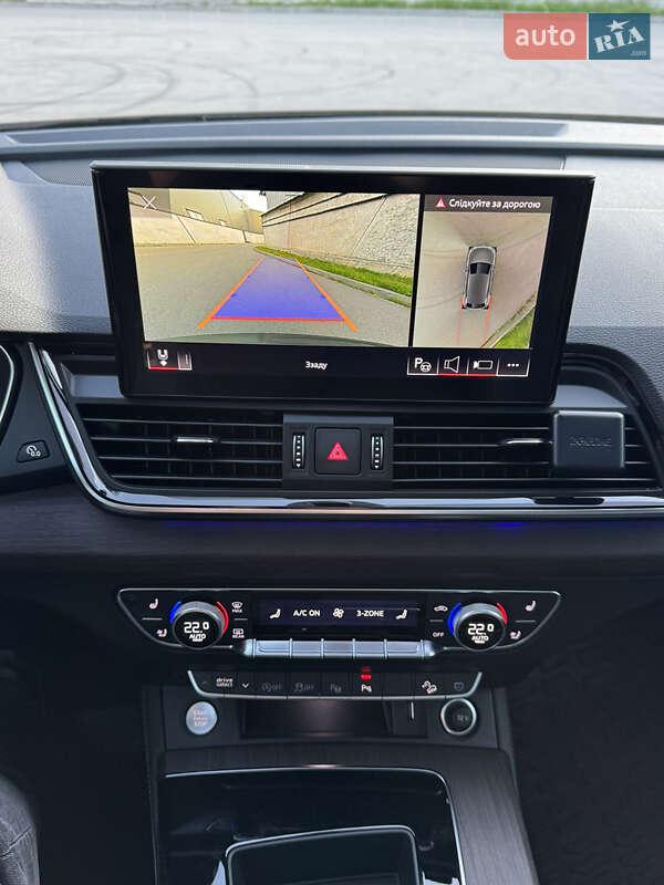 Внедорожник / Кроссовер Audi Q5 2021 в Киеве