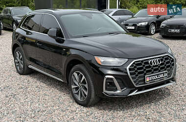 Внедорожник / Кроссовер Audi Q5 2022 в 