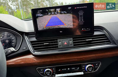 Внедорожник / Кроссовер Audi Q5 2022 в 