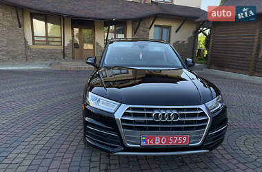 Внедорожник / Кроссовер Audi Q5 2019 в 