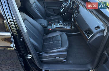 Внедорожник / Кроссовер Audi Q5 2019 в 