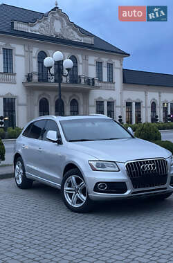 Позашляховик / Кросовер Audi Q5 2012 в 