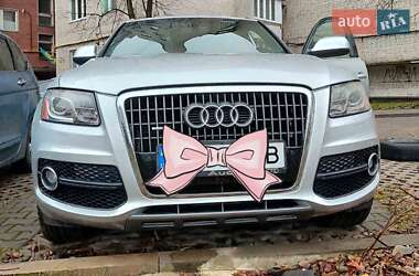 Внедорожник / Кроссовер Audi Q5 2011 в 