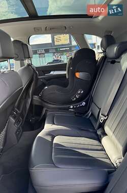 Позашляховик / Кросовер Audi Q5 2022 в 