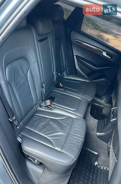Позашляховик / Кросовер Audi Q5 2011 в 