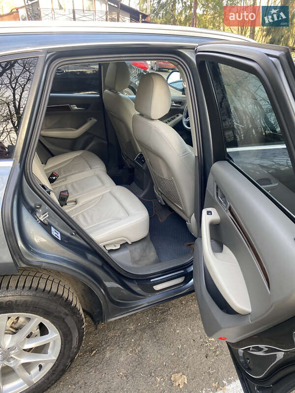 Позашляховик / Кросовер Audi Q5 2012 в Львові