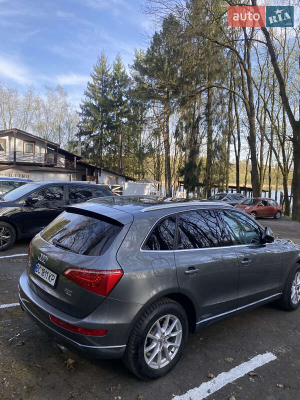 Позашляховик / Кросовер Audi Q5 2012 в Львові