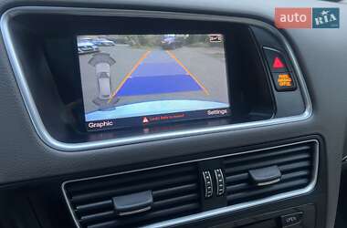 Позашляховик / Кросовер Audi Q5 2015 в 