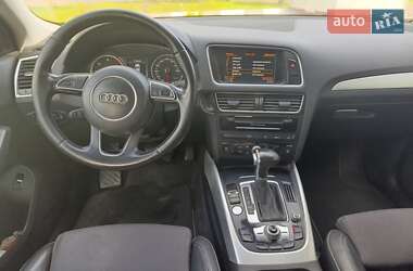 Внедорожник / Кроссовер Audi Q5 2017 в 