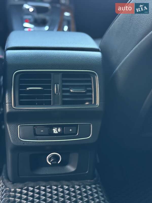 Позашляховик / Кросовер Audi Q5 2017 в Києві