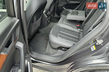 Внедорожник / Кроссовер Audi Q5 2020 в 