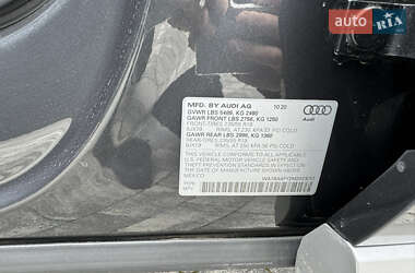 Внедорожник / Кроссовер Audi Q5 2020 в 
