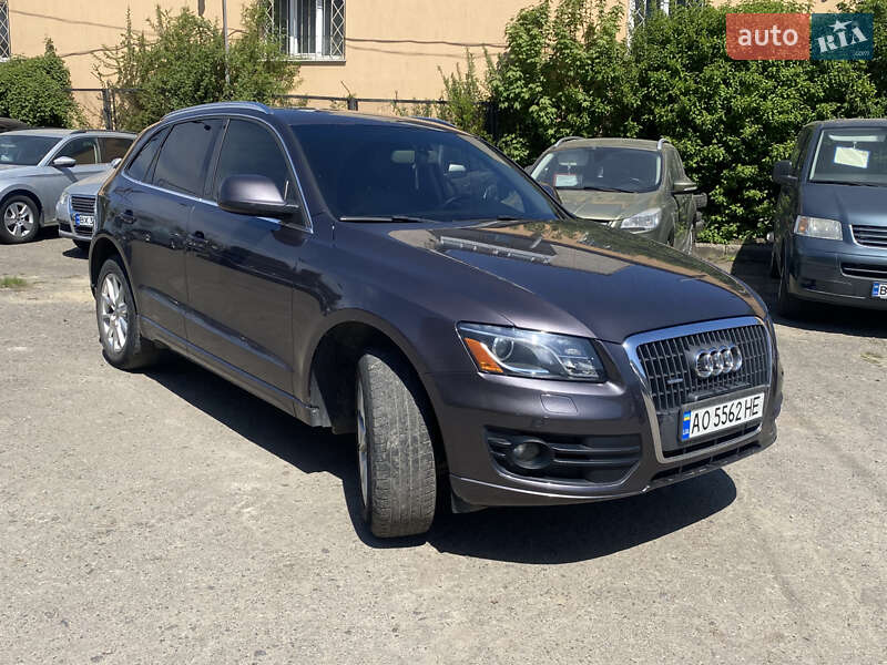 Внедорожник / Кроссовер Audi Q5 2010 в Хмельницком