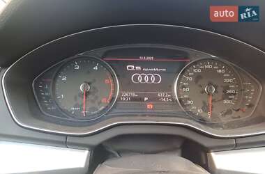 Внедорожник / Кроссовер Audi Q5 2019 в 