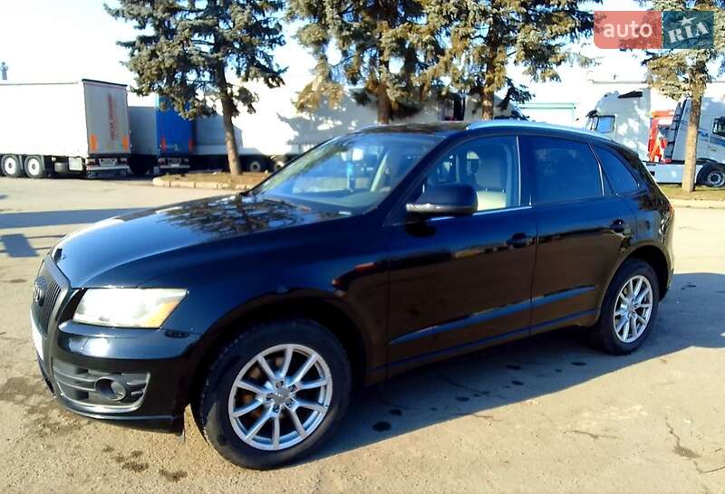 Позашляховик / Кросовер Audi Q5 2012 в 