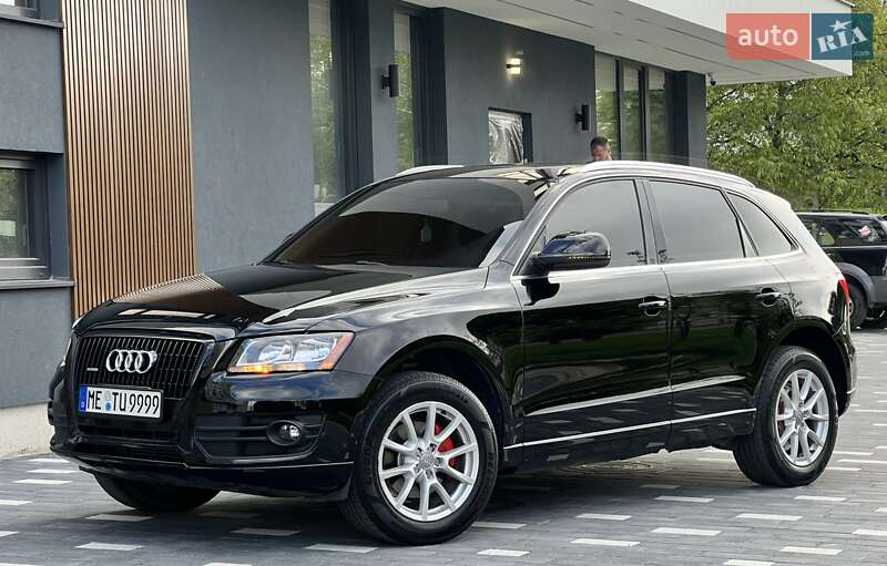 Позашляховик / Кросовер Audi Q5 2013 в 