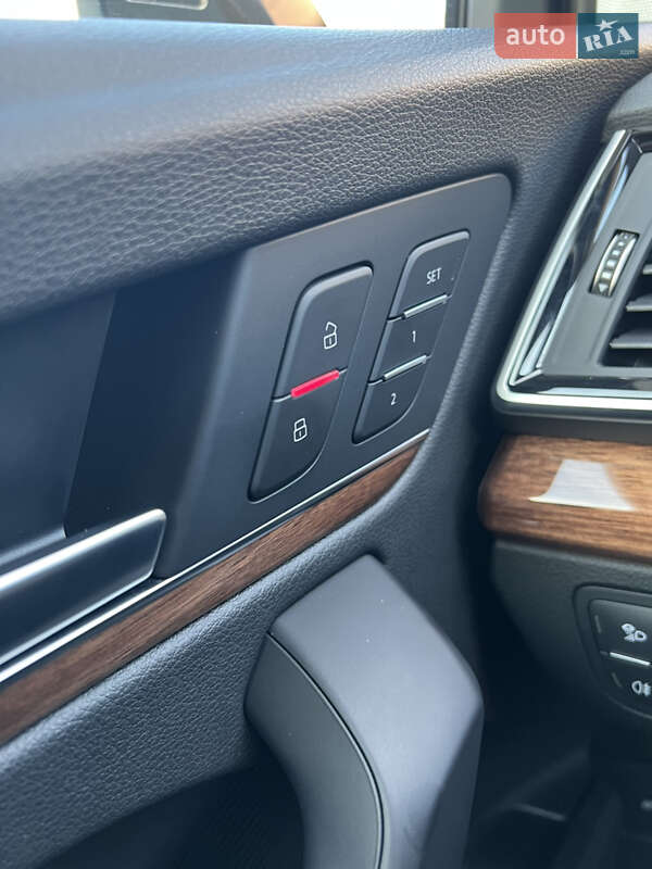 Внедорожник / Кроссовер Audi Q5 2021 в Каменском фото 32 Внедорожник / Кроссовер Audi Q5 2021 в Каменском