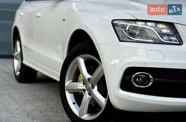 Внедорожник / Кроссовер Audi Q5 2009 в 