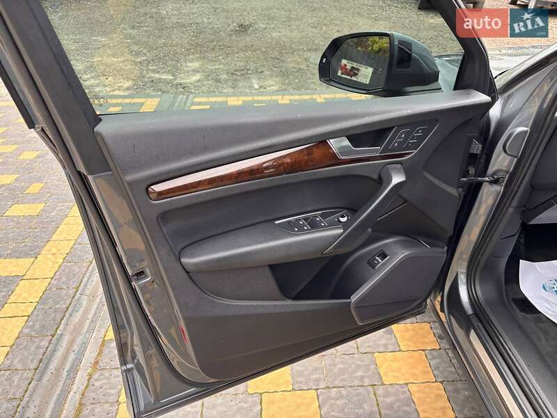 Внедорожник / Кроссовер Audi Q5 2018 в Львове