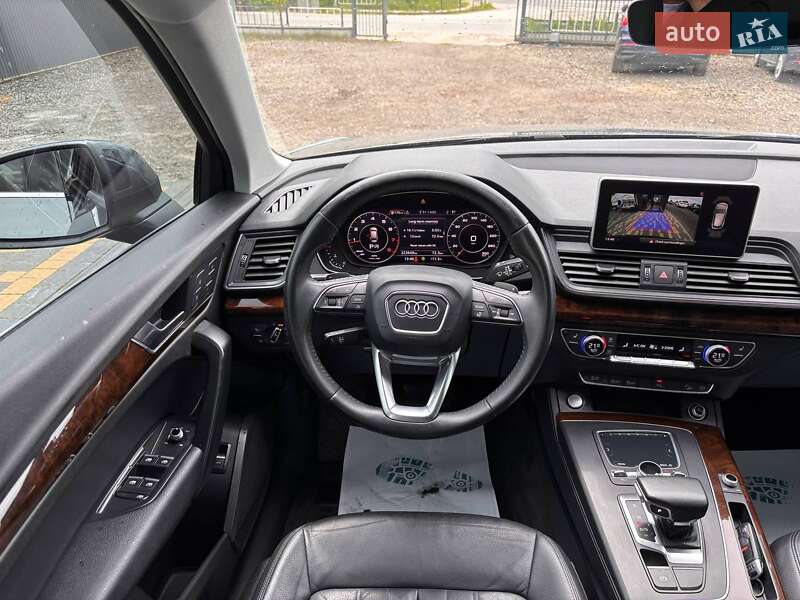 Внедорожник / Кроссовер Audi Q5 2018 в Львове