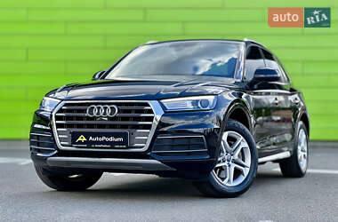 Позашляховик / Кросовер Audi Q5 2017 в Києві