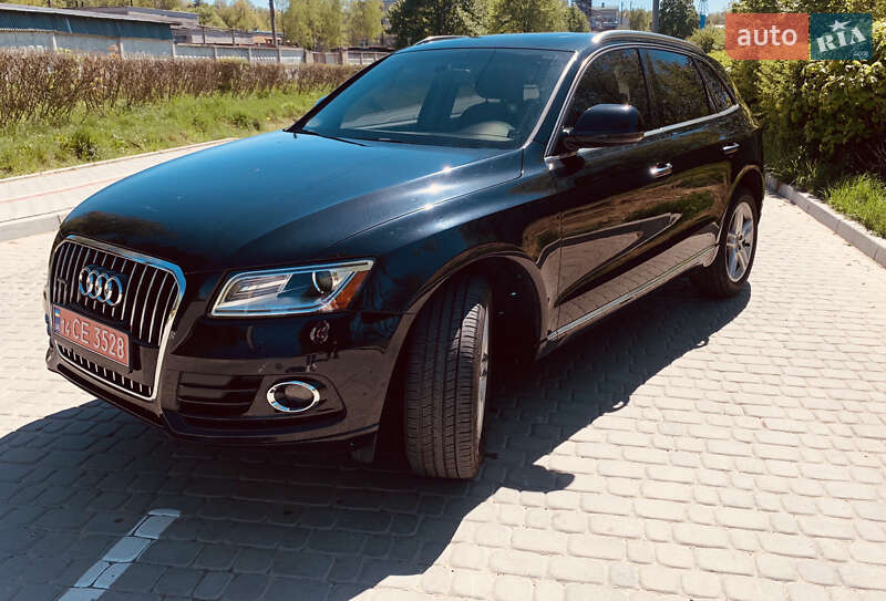 Внедорожник / Кроссовер Audi Q5 2016 в Новояворовске