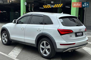 Внедорожник / Кроссовер Audi Q5 2013 в 