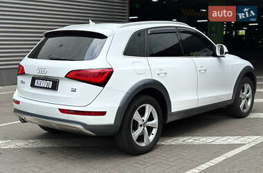 Внедорожник / Кроссовер Audi Q5 2013 в 