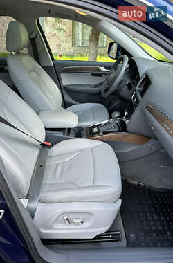 Внедорожник / Кроссовер Audi Q5 2013 в 