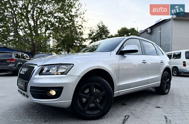 Внедорожник / Кроссовер Audi Q5 2012 в 