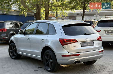 Внедорожник / Кроссовер Audi Q5 2012 в 