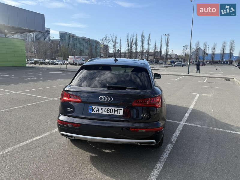 Внедорожник / Кроссовер Audi Q5 2018 в Киеве