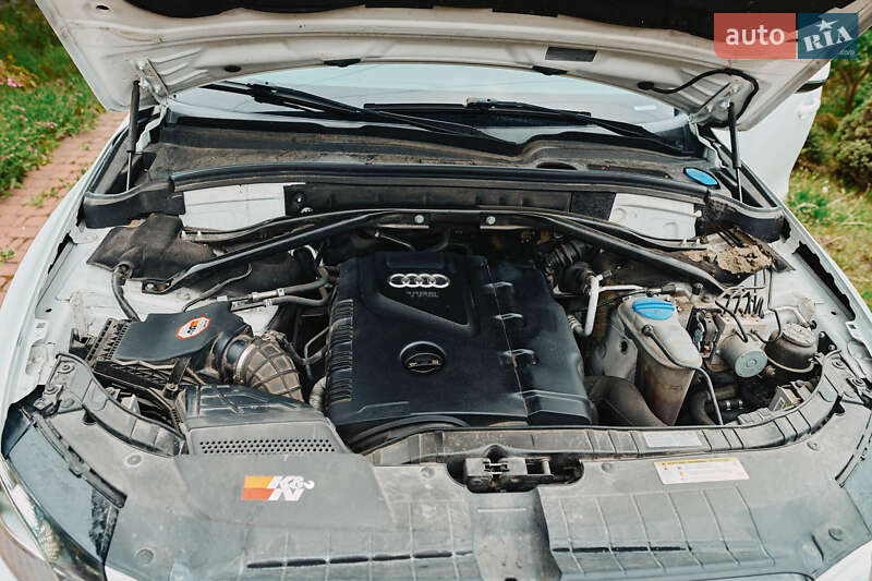 Внедорожник / Кроссовер Audi Q5 2011 в Камне-Каширском