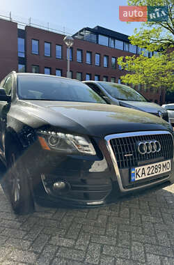 Позашляховик / Кросовер Audi Q5 2012 в 