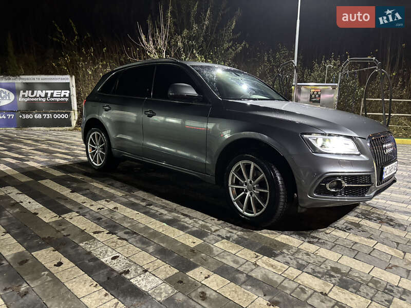 Внедорожник / Кроссовер Audi Q5 2015 в Львове