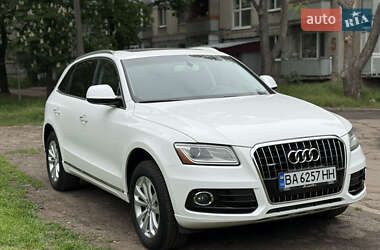 Внедорожник / Кроссовер Audi Q5 2015 в 