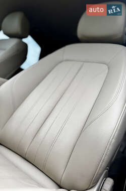 Позашляховик / Кросовер Audi Q5 2020 в 